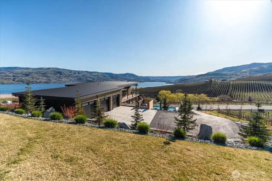 140 Clos Chevalle Road, Chelan, WA 98816 - #3
