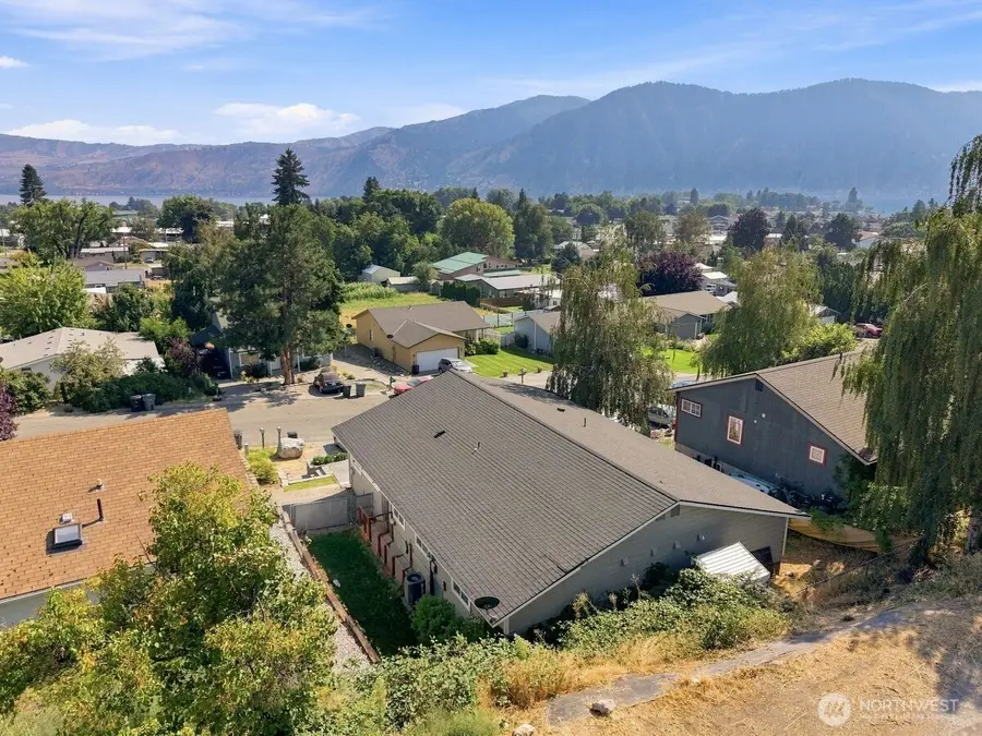 380 N Shore Court, Manson, WA 98831 - #3