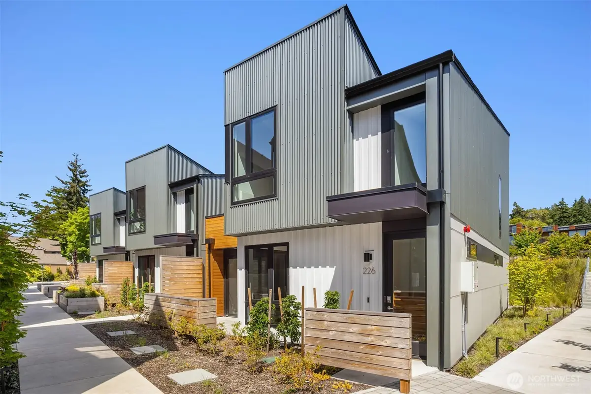 226 Canopy Path Nw, Bainbridge Island, WA 98110 - #1