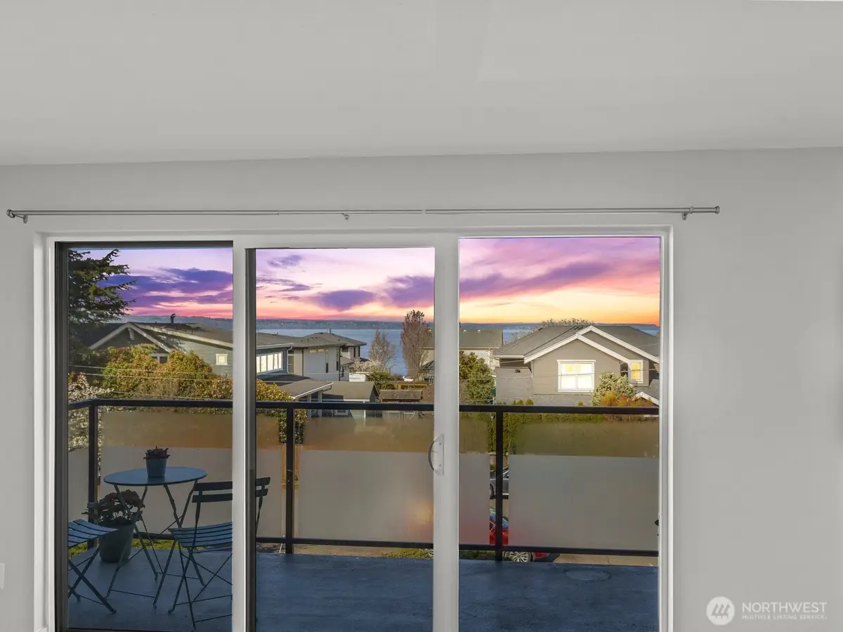 300 2nd Avenue N #2E, Edmonds, WA 98020 - #1