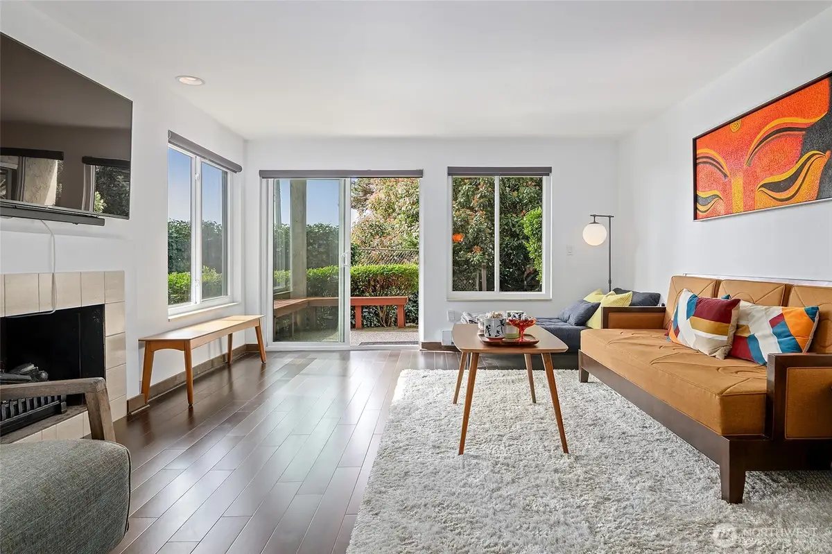 135 N 46th Street #101, Seattle, WA 98103 - #1