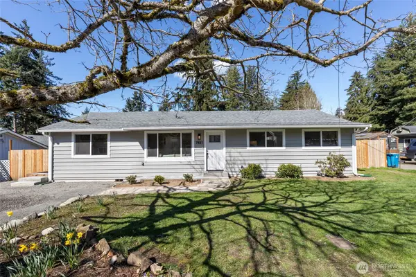 7831 202nd Place Sw, Edmonds, WA 98026