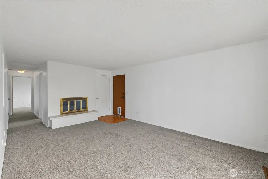 282 Sw 10th Ave, Oak Harbor, WA 98277 - #3