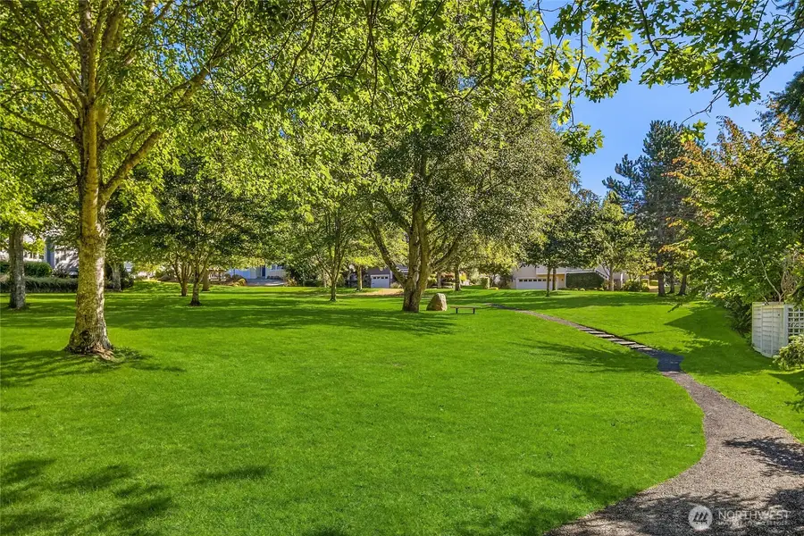 757 Village Circle Nw, Bainbridge Island, WA 98110 - #3