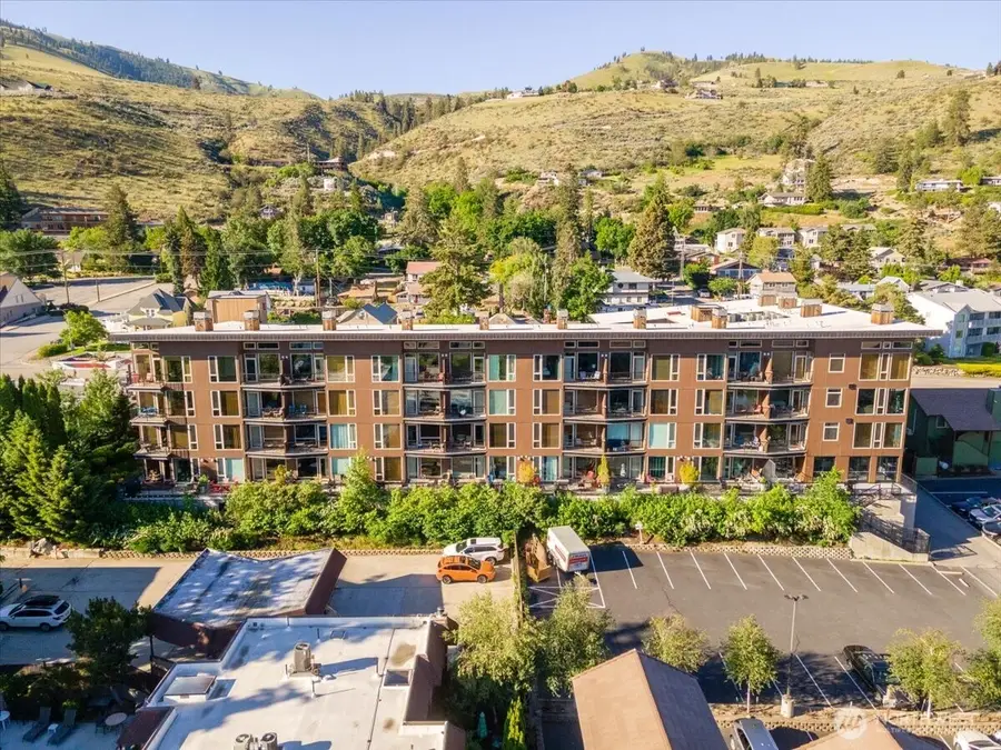 2220 W Woodin Avenue #110, Chelan, WA 98816 - #2