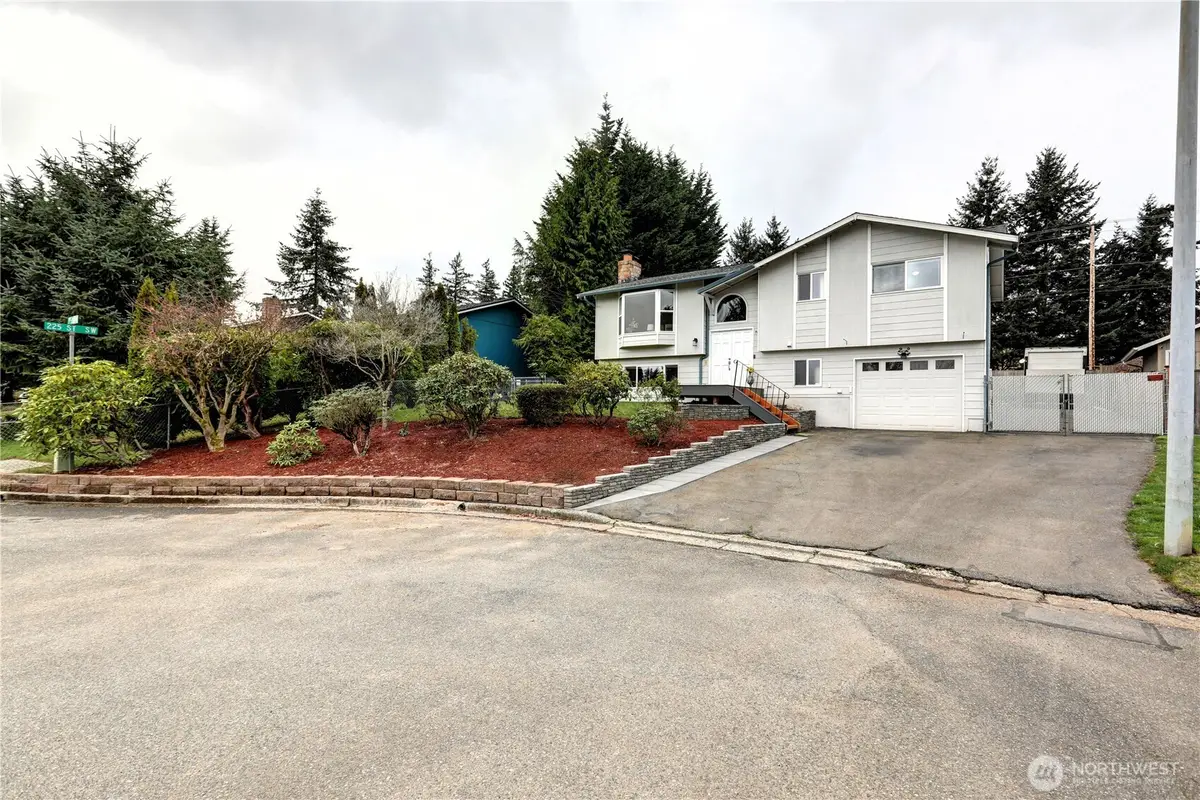 22426 3rd Place W, Bothell, WA 98021 - #1
