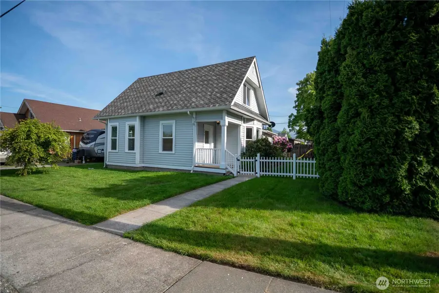 304 Sumas Ave, Sumas, WA 98295 - #2