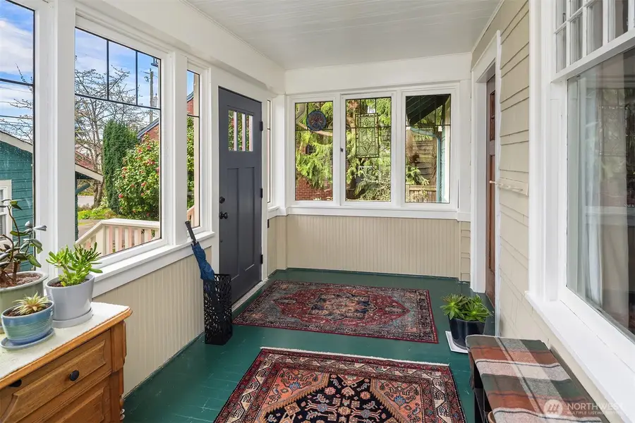 846 NE 89th Street, Seattle, WA 98115 - #3