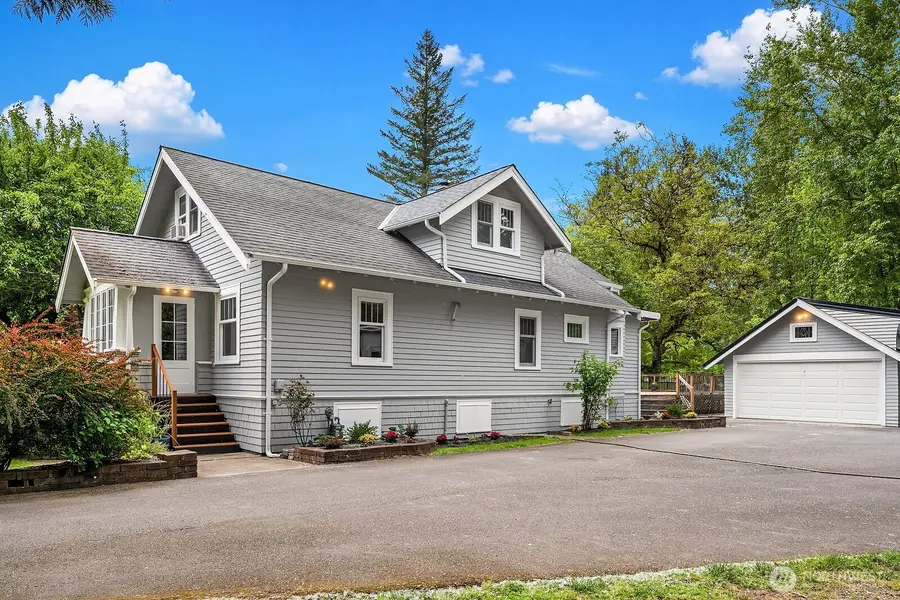 8217 Mountain Avenue Se, Snoqualmie, WA 98065 - #2