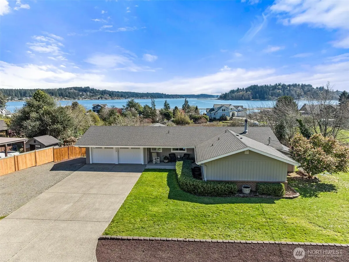 2809 Moorelands Avenue Nw, Gig Harbor, WA 98335 - #1