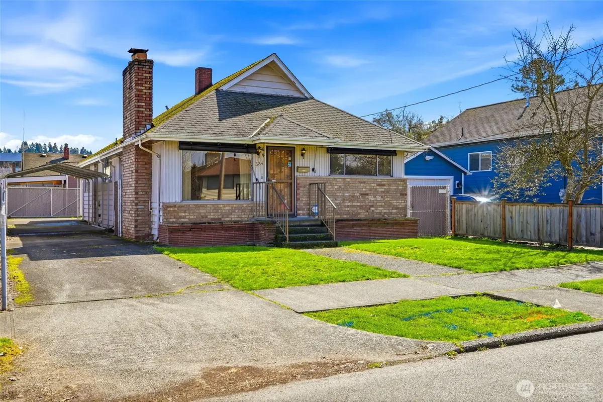 334 Wells Avenue N, Renton, WA 98056 - #1