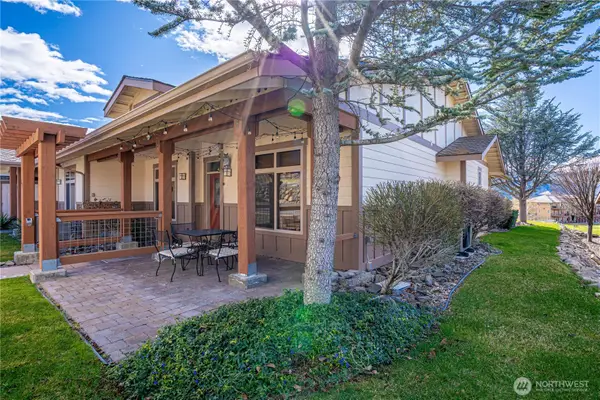 123 Red Hawk Drive, Orondo, WA 98843