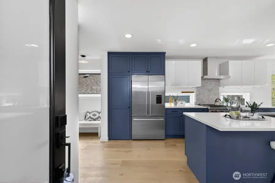 7316 Alonzo Avenue Nw, Seattle, WA 98117 - #3