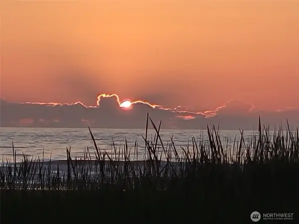 304 14th Street Nw #315, Long Beach, WA 98631