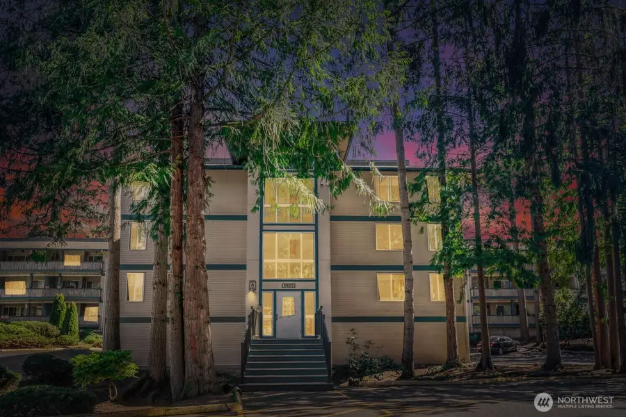 5620 5620 200th Street Sw #A101, Lynnwood, WA 98036 - #2