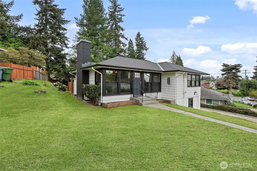 7522 Olympus Drive W, Tacoma, WA 98466 - #2