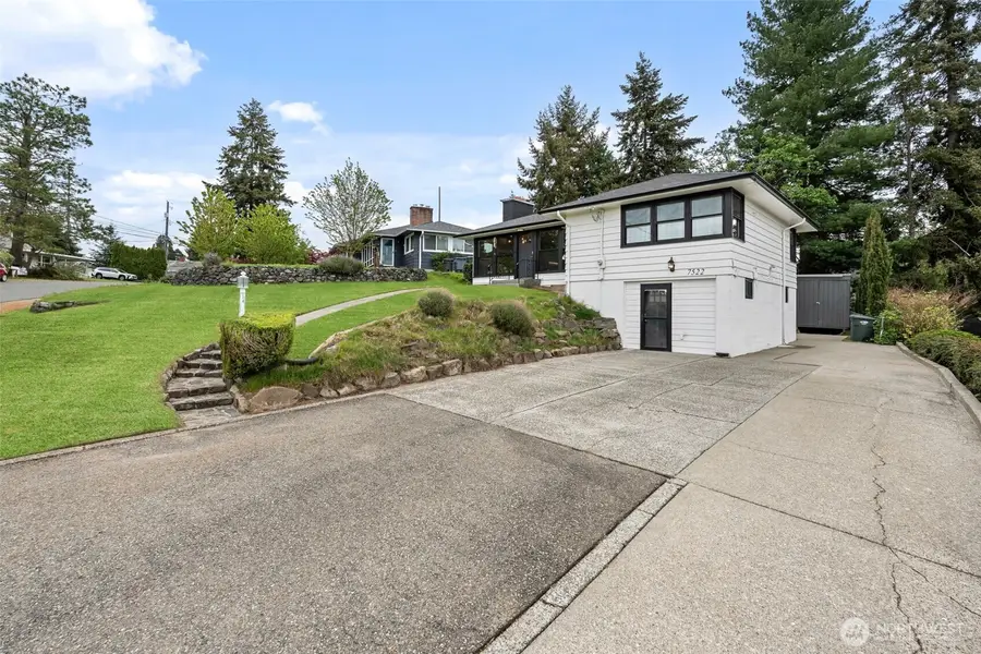 7522 Olympus Drive W, Tacoma, WA 98466 - #3
