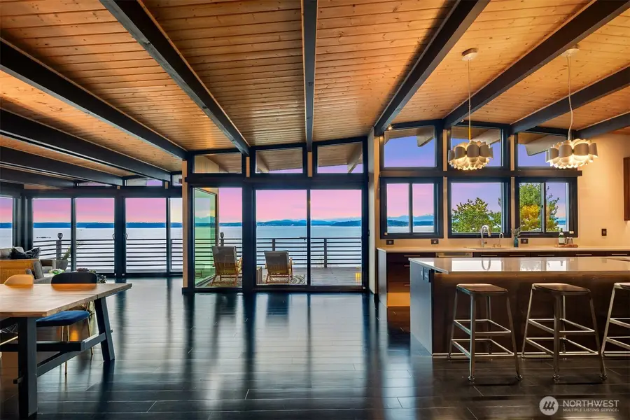 3831 58th Avenue Sw, Seattle, WA 98116 - #2