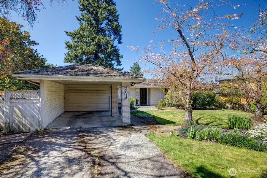 3015 Hunts Point Circle, Hunts Point, WA 98004 - #3