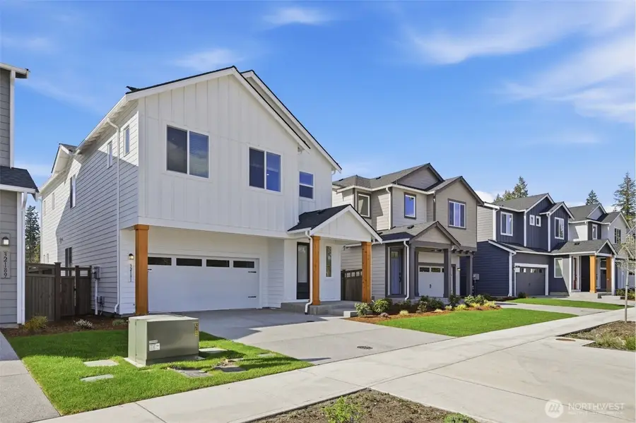 32181 Pacific Avenue Se, Black Diamond, WA 98010 - #2