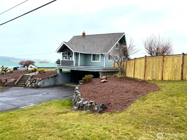 823 Broadway Avenue, South Bend, WA 98586