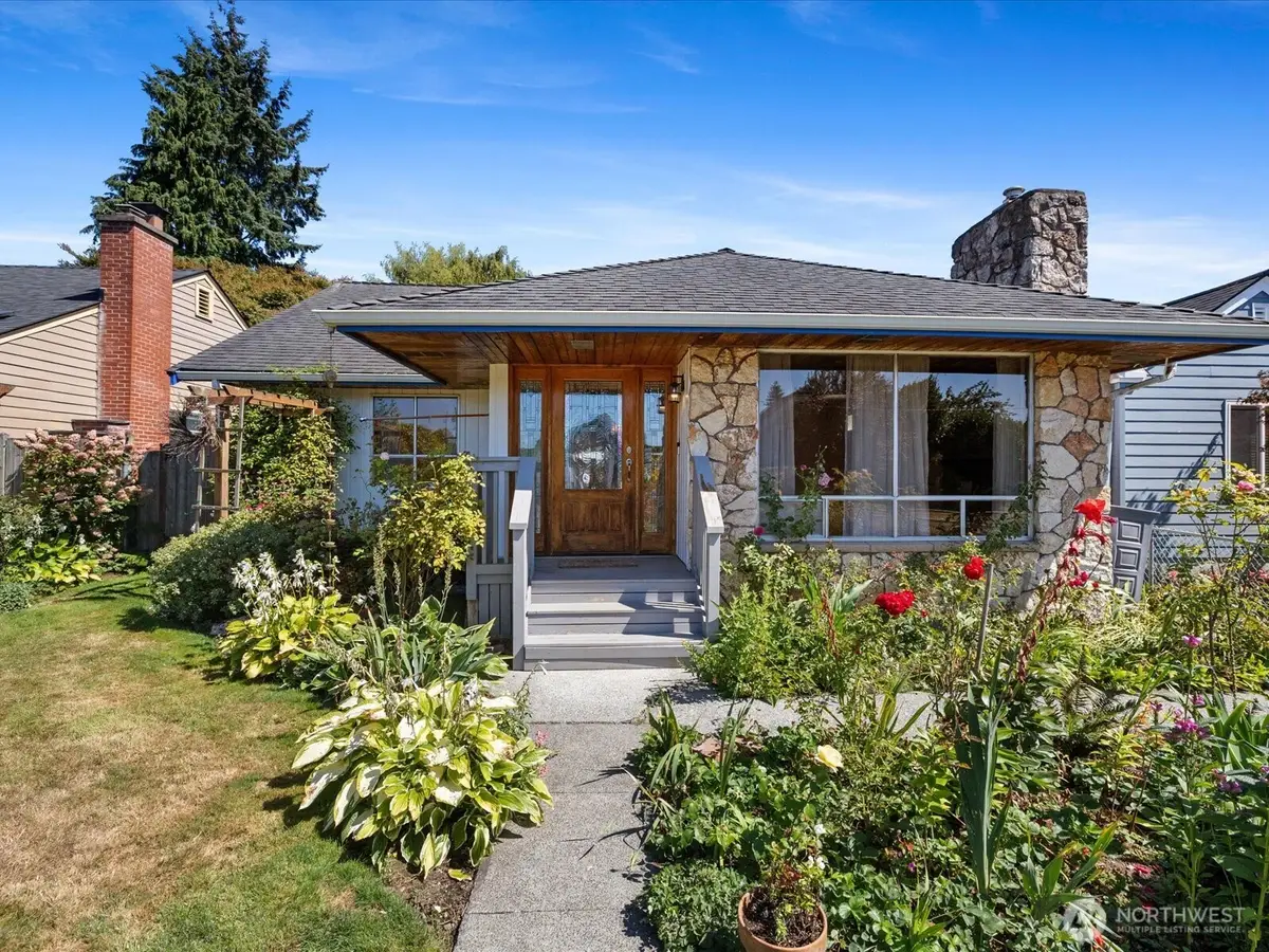 1035 Oakes Ave, Everett, WA 98201 - #1