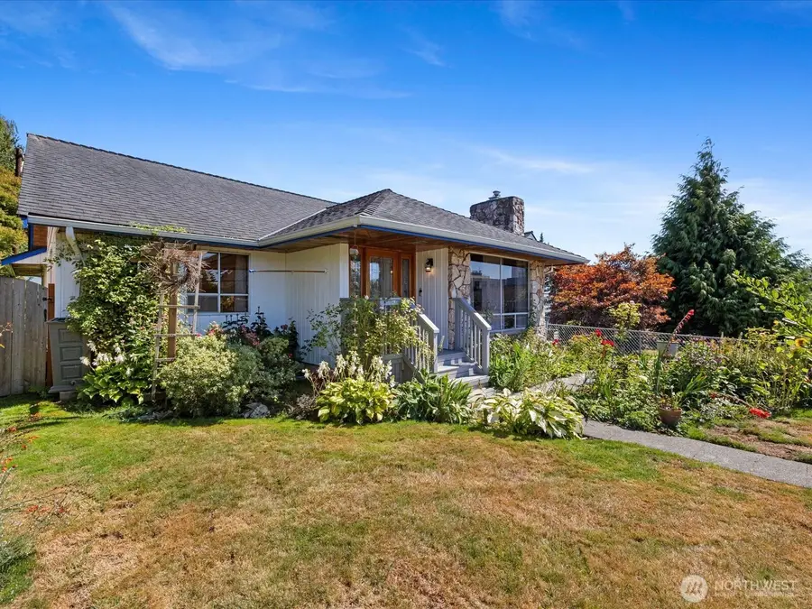 1035 Oakes Ave, Everett, WA 98201 - #2