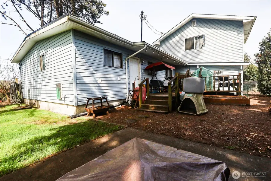 1207 W Perry Street, Aberdeen, WA 98520 - #3