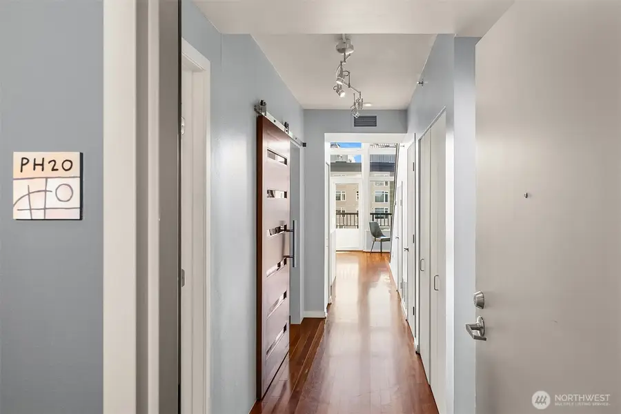 2717 Western Avenue #1120, Seattle, WA 98121 - #3