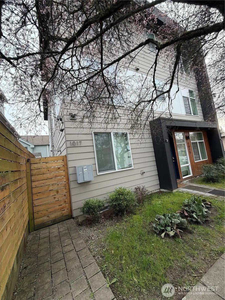 1017 NE 55th Street, Seattle, WA 98105 - #2