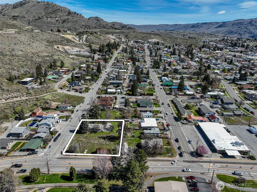 325 W Highland Avenue #Lots 10 thru 16, Chelan, WA 98816 - #2