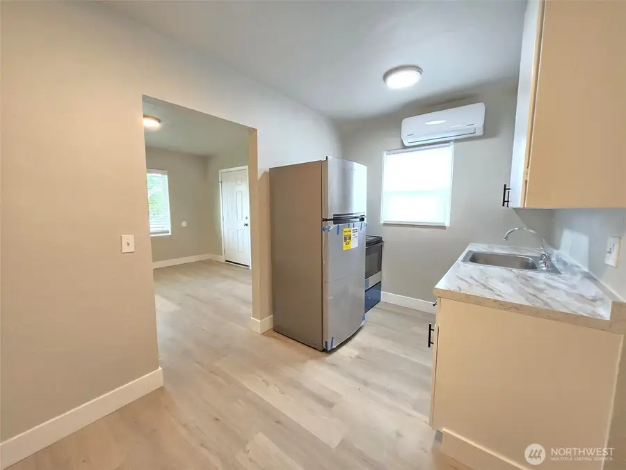 1311 W Shoshone Street, Pasco, WA 99301 - #3