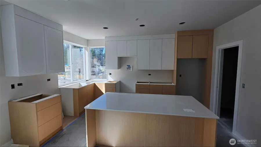 18002 10th Avenue Ne, Shoreline, WA 98155 - #2