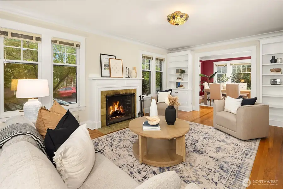 4800 Fremont Avenue N #202, Seattle, WA 98103 - #3