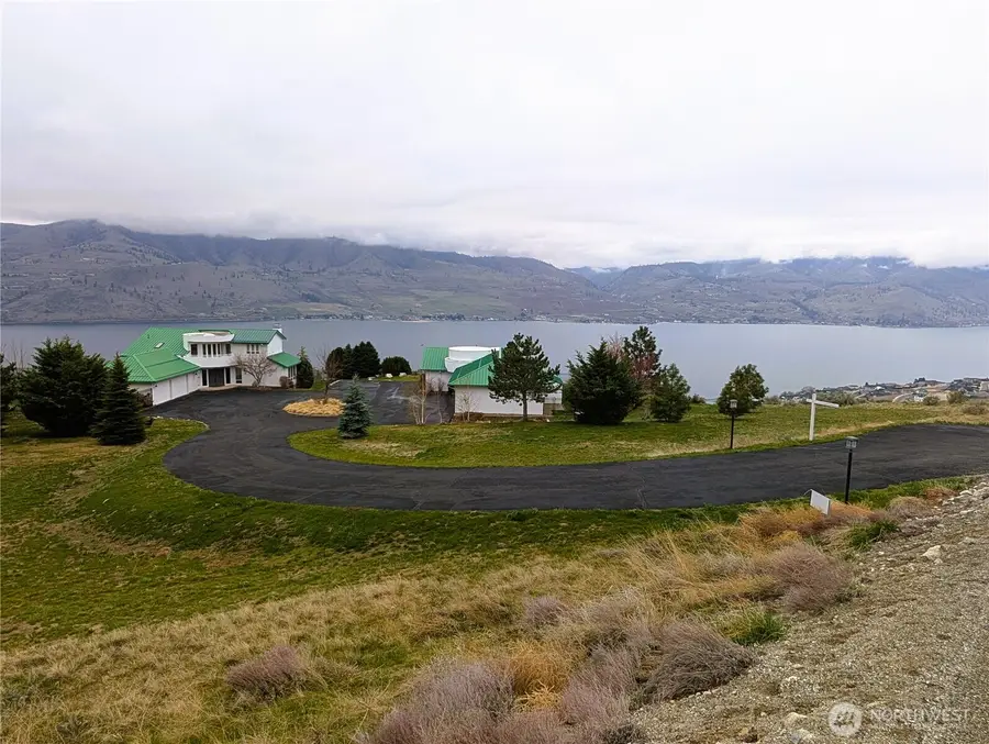 335 Henderson Road, Chelan, WA 98816 - #3