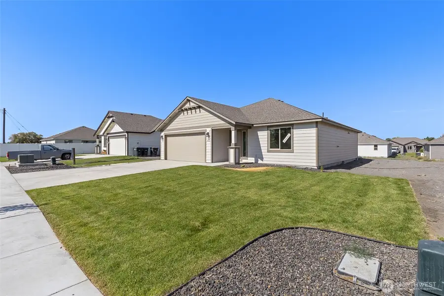 312 N Montana Street, Moses Lake, WA 98837 - #3