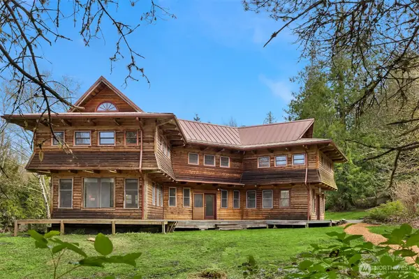 5790 NE Old Mill Road, Bainbridge Island, WA 98110