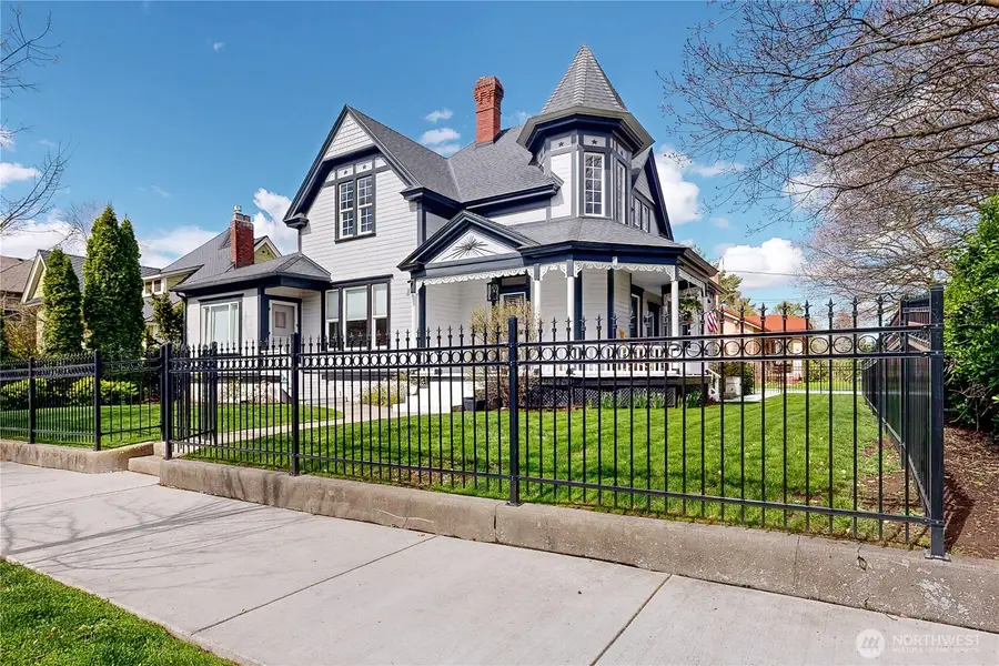 345 E Birch Street, Walla Walla, WA 99362 - #2