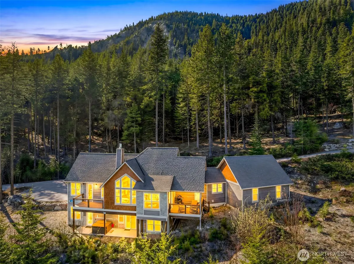 6827 Forest Ridge Drive, Wenatchee, WA 98801 - #1