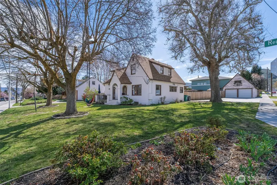 841 Red Apple Road, Wenatchee, WA 98801 - #3