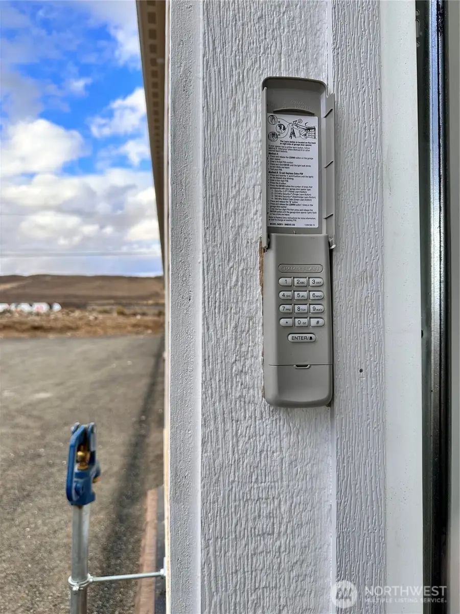 9842 W.9 Road Nw #C-37, Quincy, WA 98848 - #3