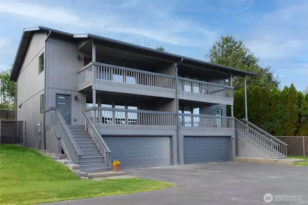 3 Burning Tree Drive #3, Yakima, WA 98902