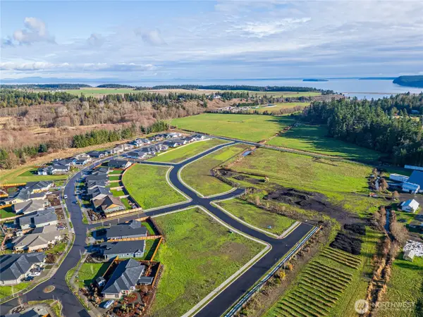 81 Cambridge Terrace #72, Sequim, WA 98382