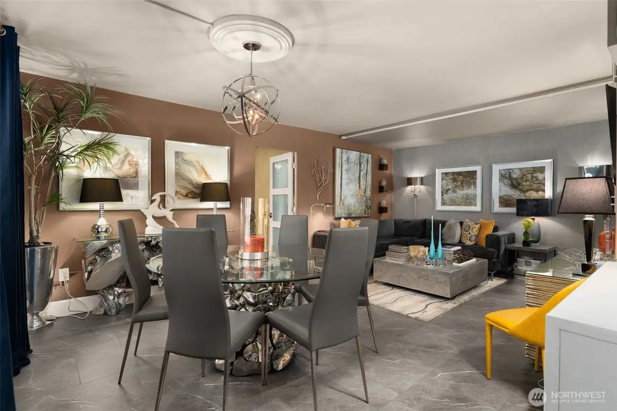 1105 Spring St #211, Seattle, WA 98104 - #1