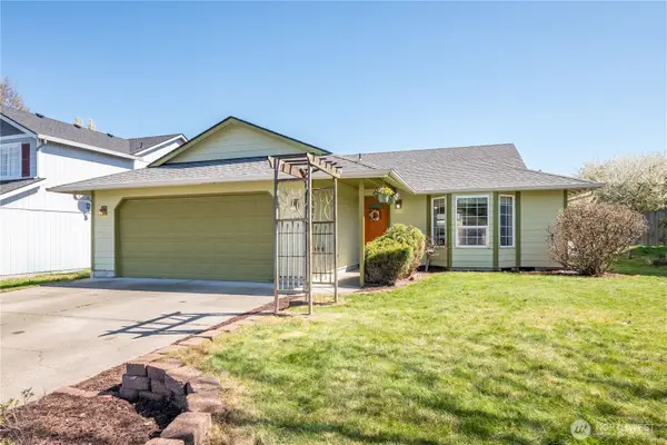 121 Adams Drive, Kelso, WA 98626