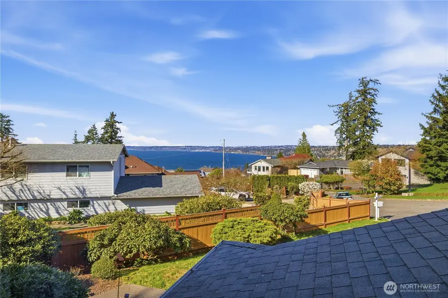 29819 5th Avenue Sw, Federal Way, WA 98023 - #2