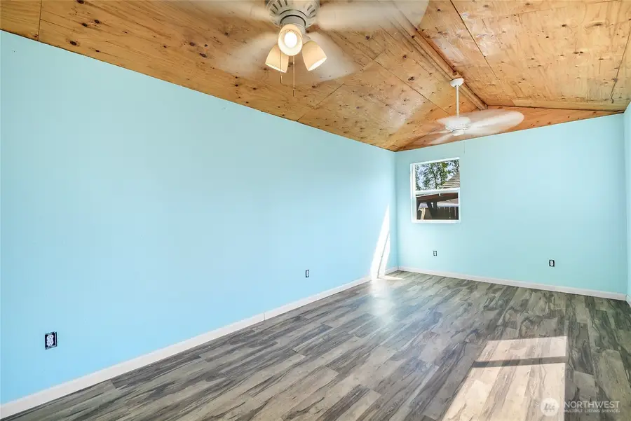 8705 12th Street Ne, Lake Stevens, WA 98258 - #2