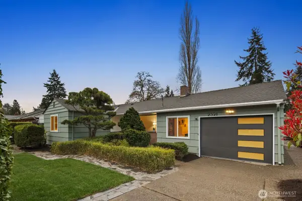 2321 NE 128th Street, Seattle, WA 98125