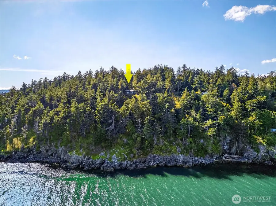 7457 Holiday Boulevard, Anacortes, WA 98221 - #3