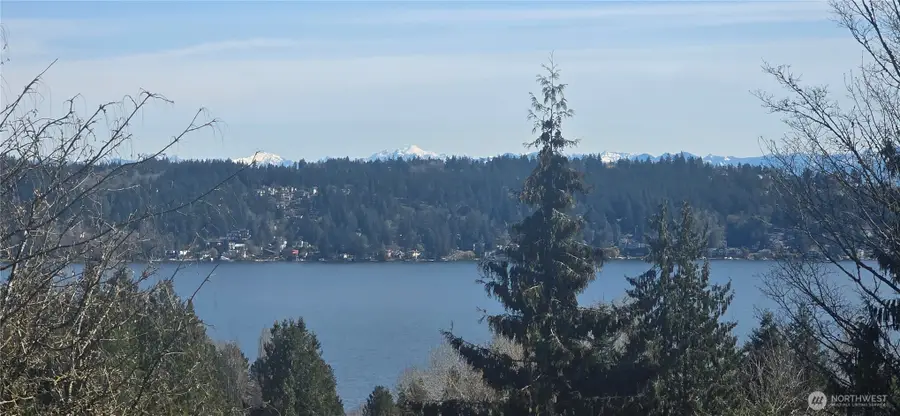 4234 NE 89th Street, Seattle, WA 98115 - #2